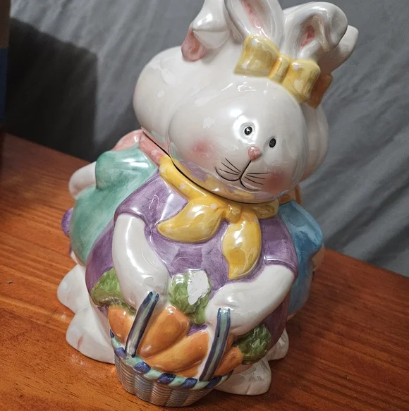 Silvestri Easter Cookie Jar Ceramic Iridescent Glaze Pastel Multicolor (FLAWED) - Picture 2 of 8